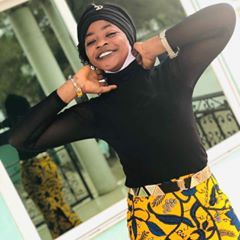 Hire .....hdaya influencer with 310.9k