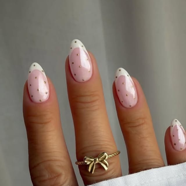  ......nails   'recent posts' 