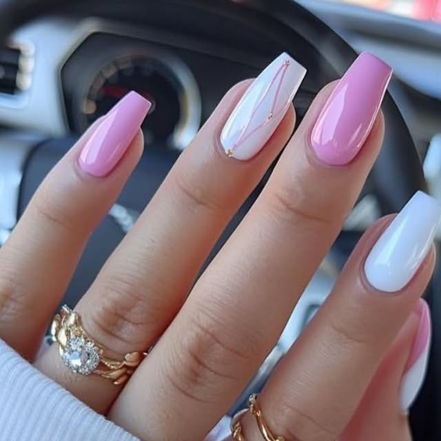  ......nails   'recent posts' 