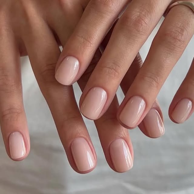  ......nails   'recent posts' 