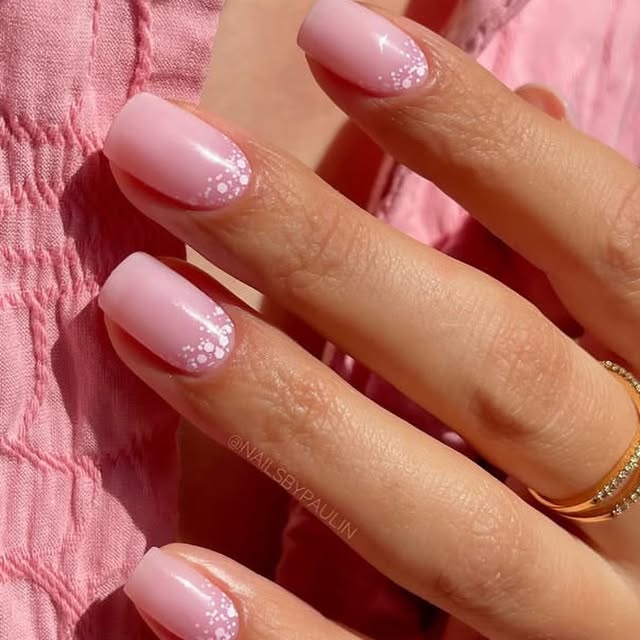  ......nails   'recent posts' 
