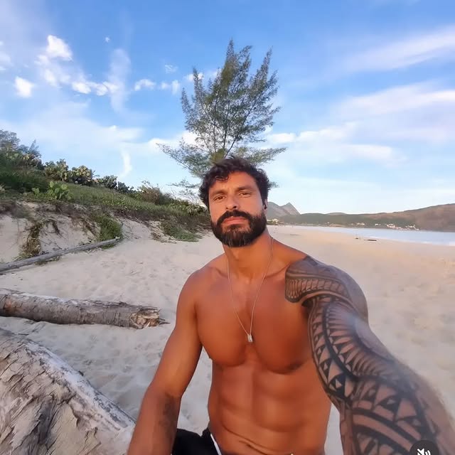 ......._selfie   'recent posts' 