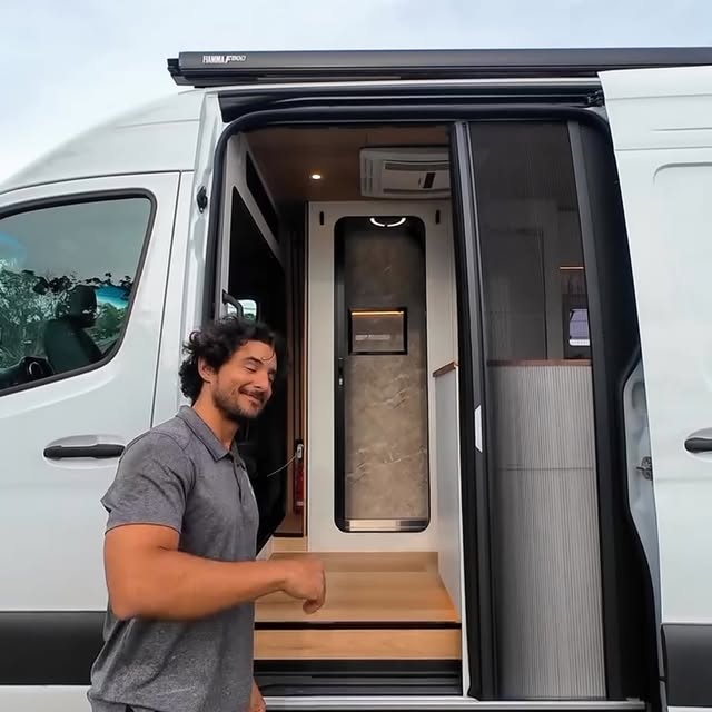  ......vanlife   'recent posts' 